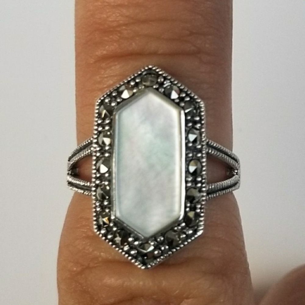 Georgeous Mother Of Pearl  Marcasite Ring Size 5